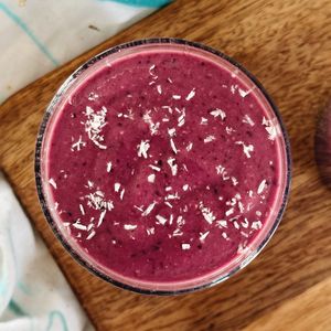 My All Time Favorite Berry Protein Smoothie - Healthy & Nutritious