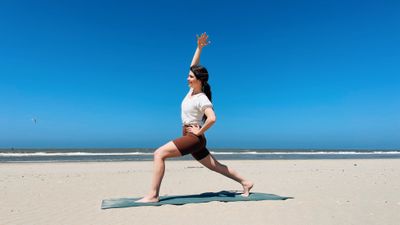 25 Min Full Body Yoga Pilates Fusion Workout ☀️ Beginner & Prenatal friendly